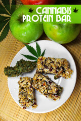 Cannabis Protein Bar Baton Na pacmana